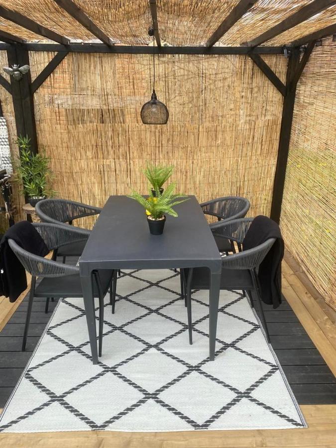 Maison De Mags & Mags Willow Room Lanouaille Εξωτερικό φωτογραφία