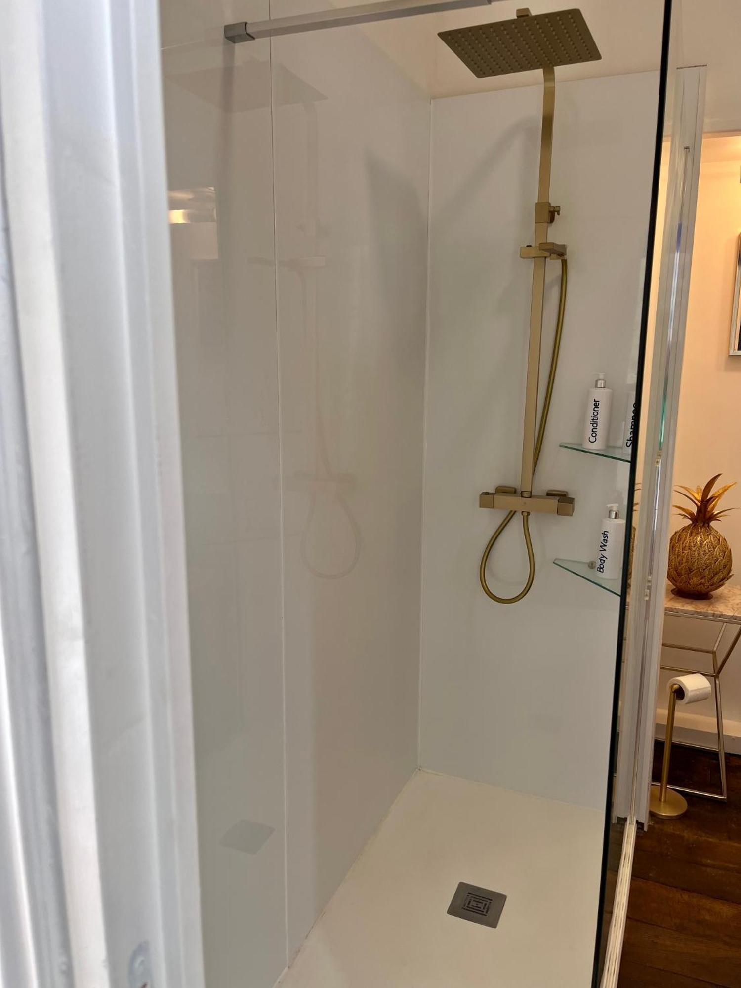 Maison De Mags & Mags Willow Room Lanouaille Εξωτερικό φωτογραφία